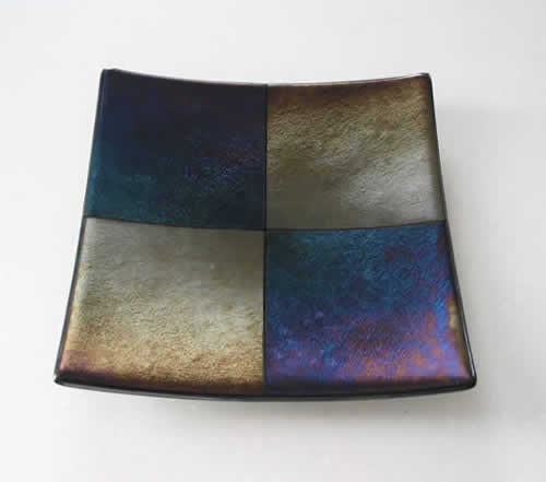fused glass dish, iridescent glass quarter design